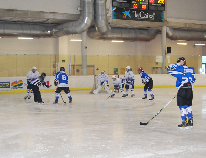 El CH Huarte no pudo con el Txuri Urdin en la Liga Nacional Sub 20